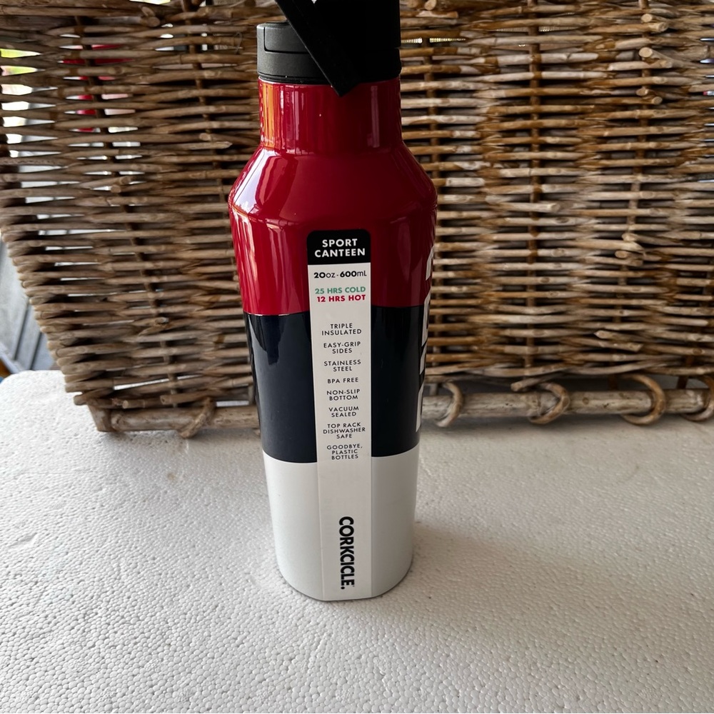 Corkcicle team USA 20 oz sport canteen.    NWT - Picture 5 of 7